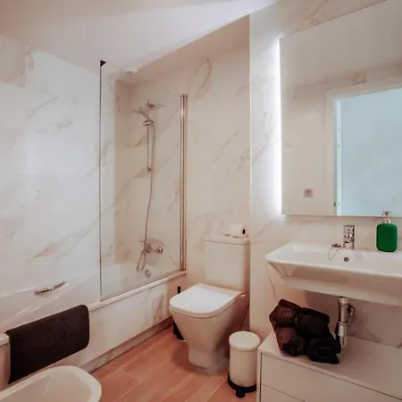 Enjoy The Moment Luxury Apartment