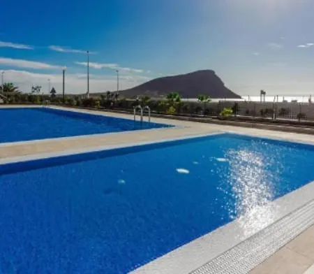 Enjoy The Moment Luxury Apartment